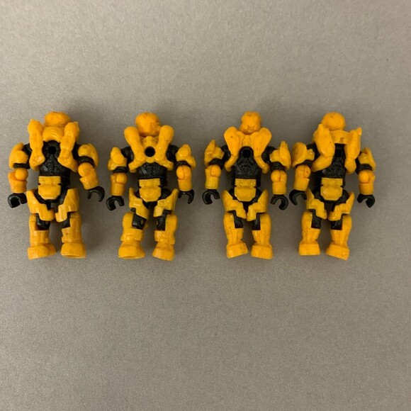Mega Bloks Halo Yellow Figures Spartans Lot of 4 - Picture 3 of 4